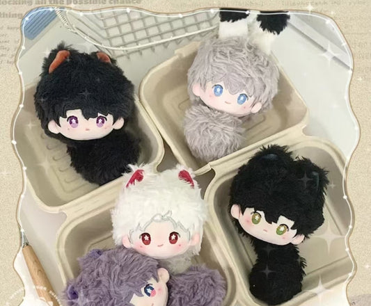 Love and deepspace 5cm plushie keychain (Press it and it will squeak)