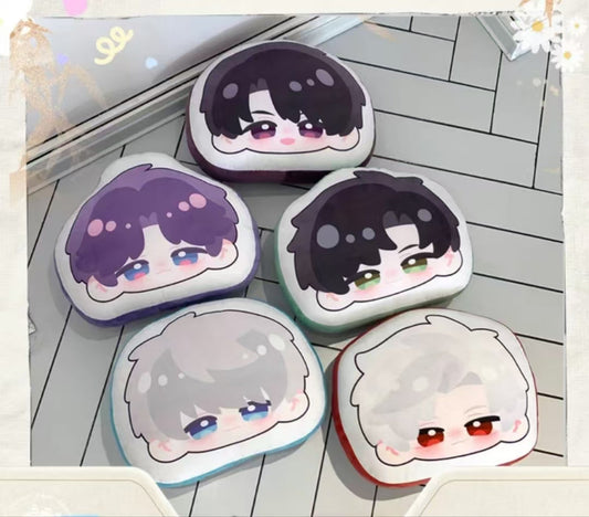 Love and deepspace Pillow