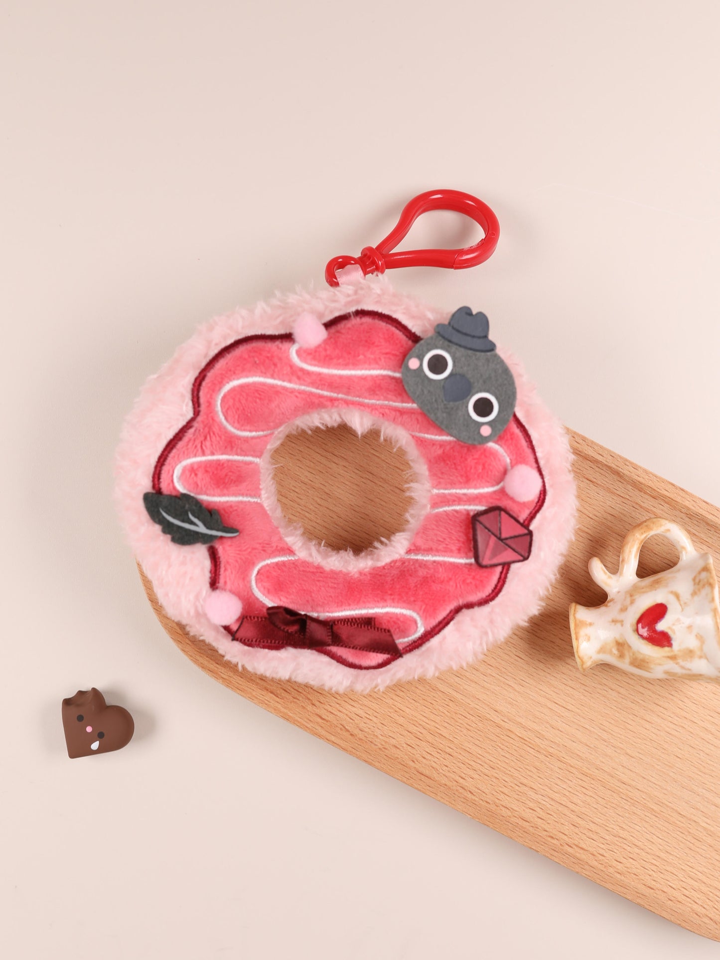 【Pre-sale】LnD Doughnut Pendant and Plushie