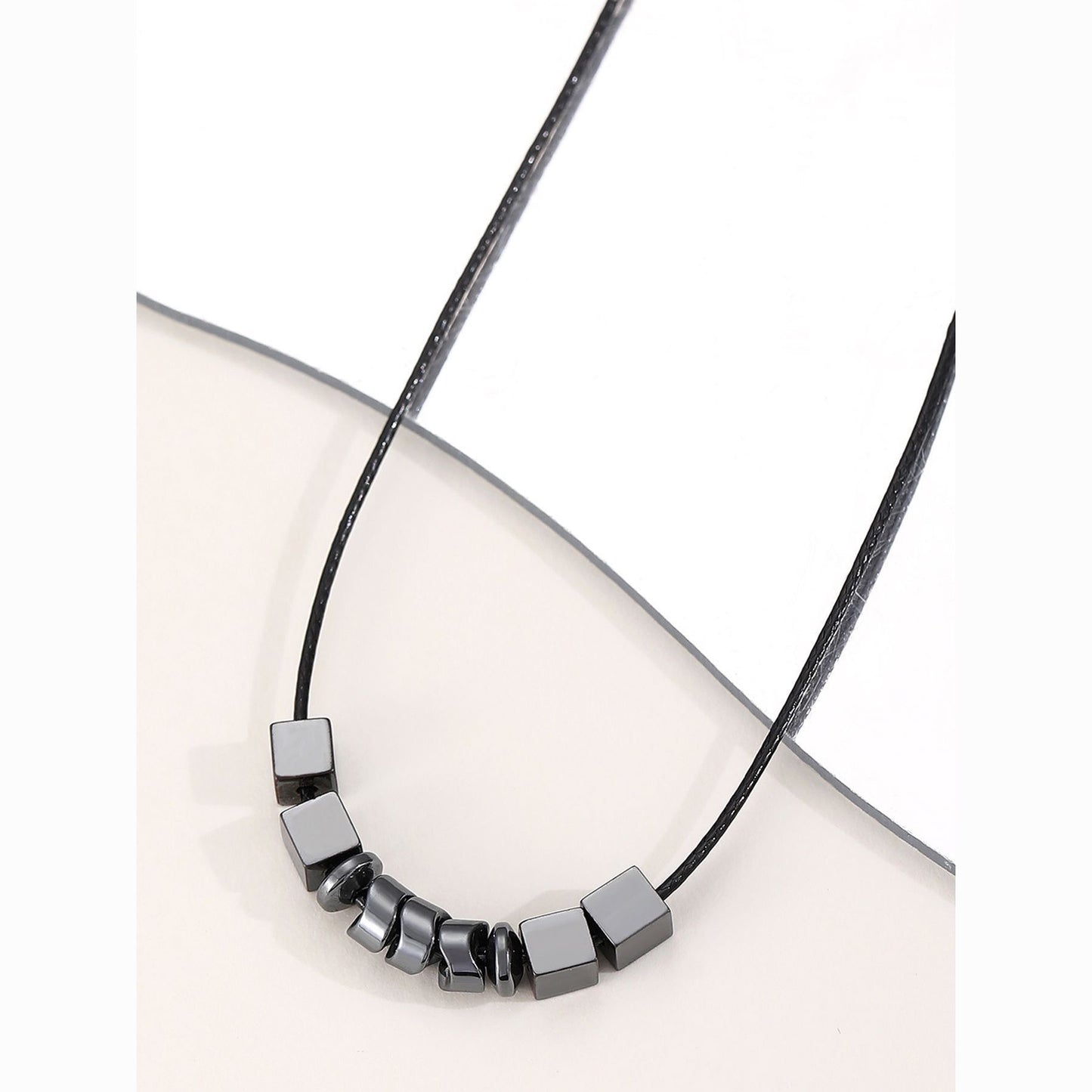 Sylus Clavicle Necklace