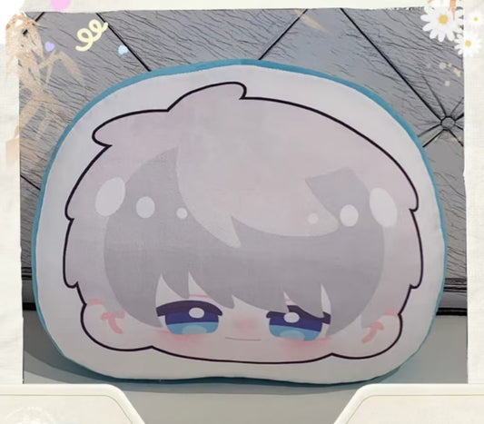 Love and deepspace Pillow