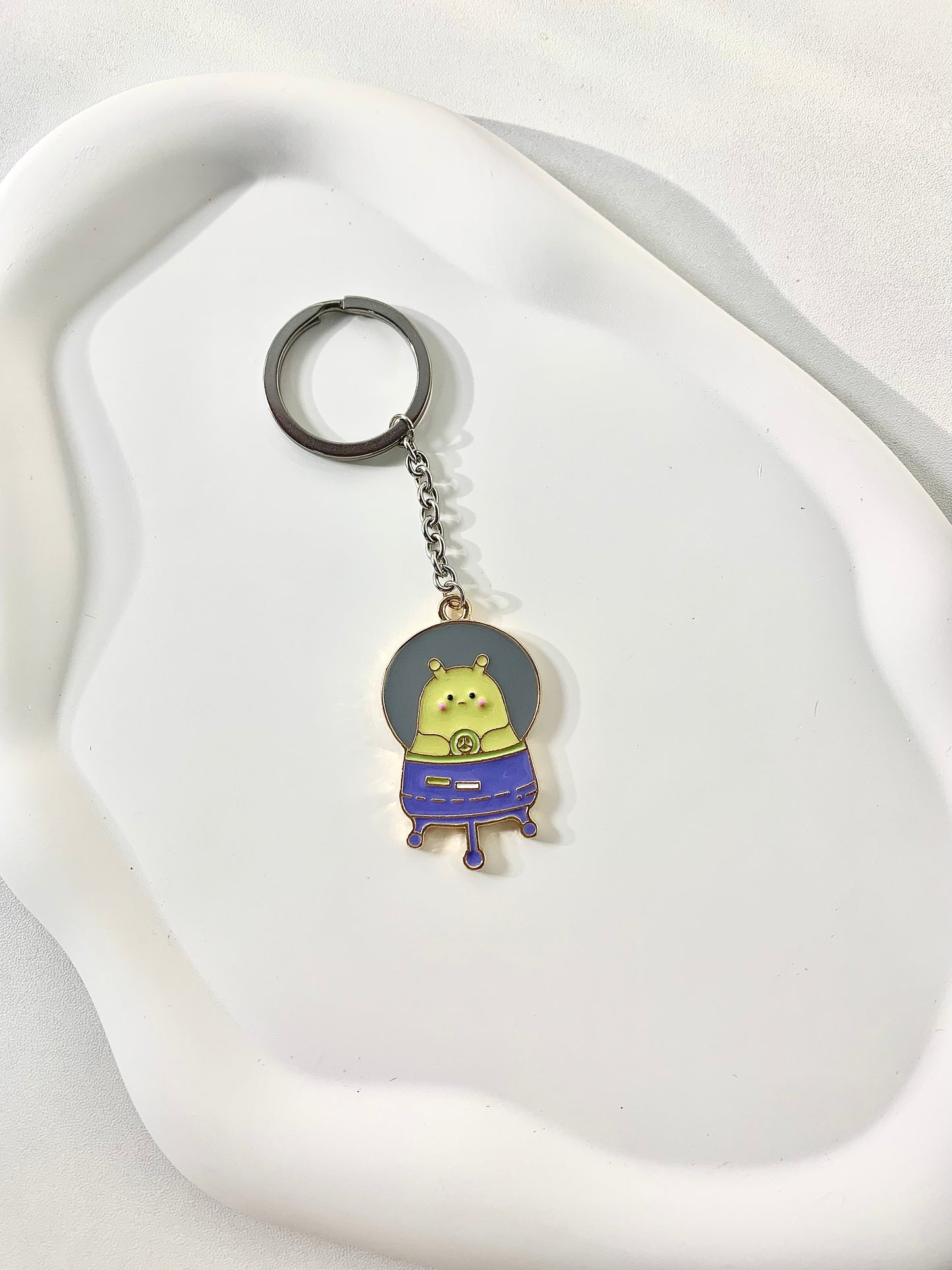 love and deepspace  keychain