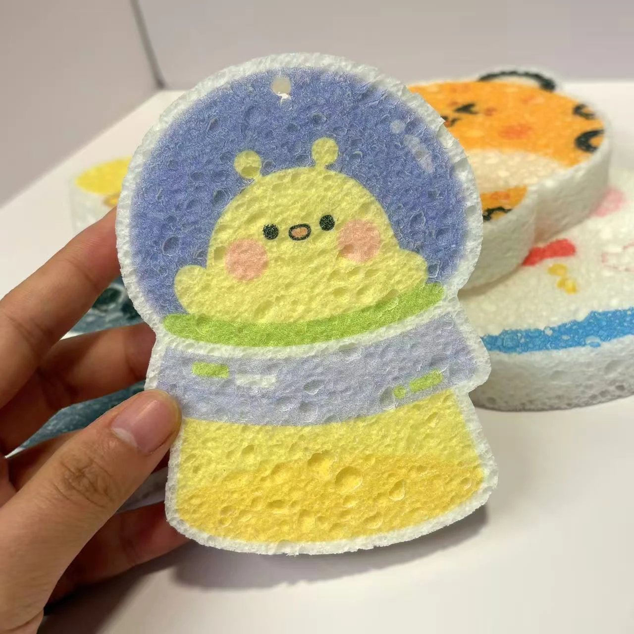 【Pre-order】LnD Wood pulp Dishwashing Sponge