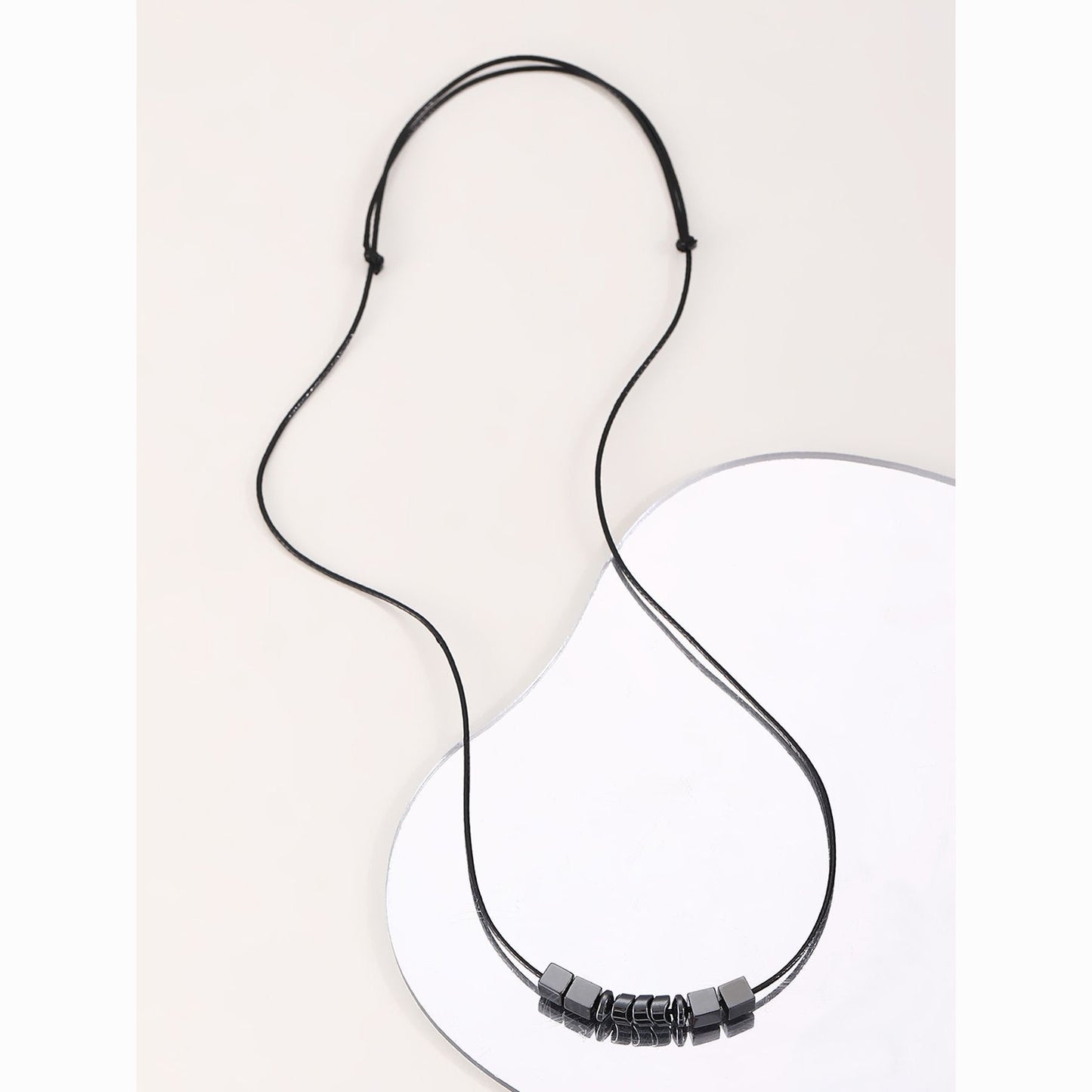Sylus Clavicle Necklace