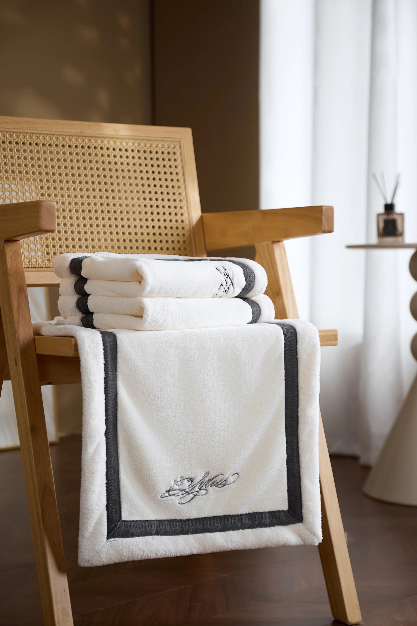 【Pre-sale】Sylus fanmade · Embroidered Towel
